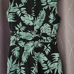 Yumi Black and Teal‎ Leaf Pattern Rompee